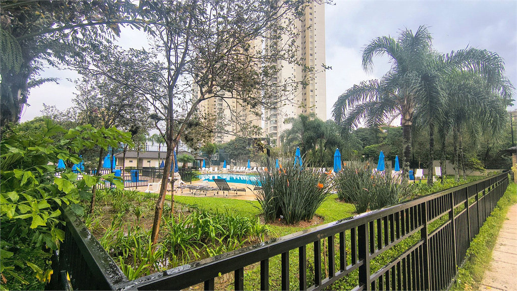 Apartamento no Condomínio Vivaz 92M² com 2 Vagas 