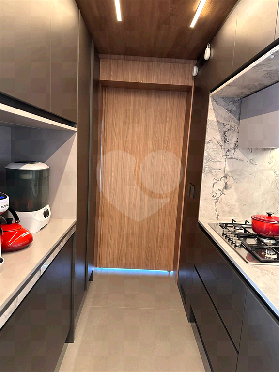 APARTAMENTO em PERDIZES