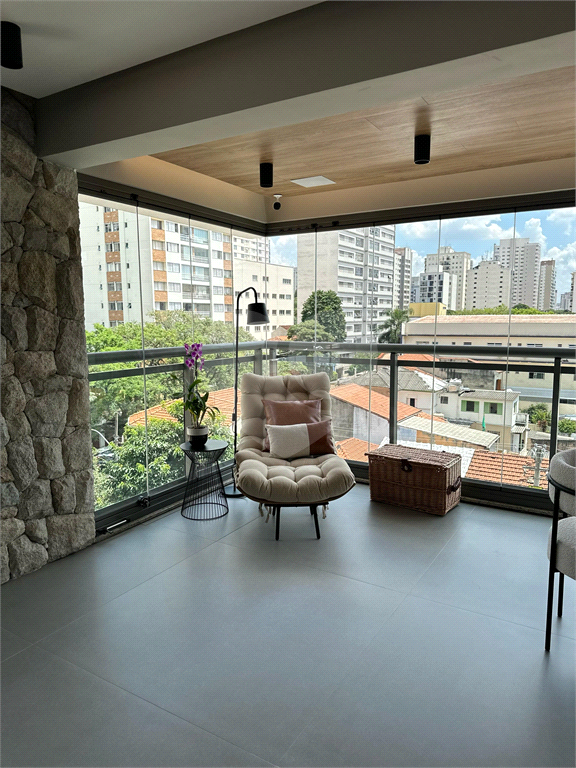 APARTAMENTO em PERDIZES