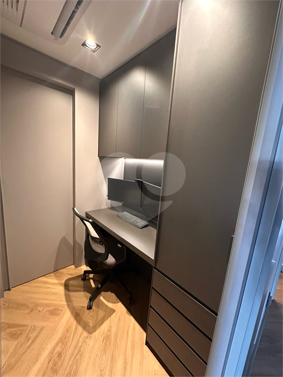 APARTAMENTO em PERDIZES