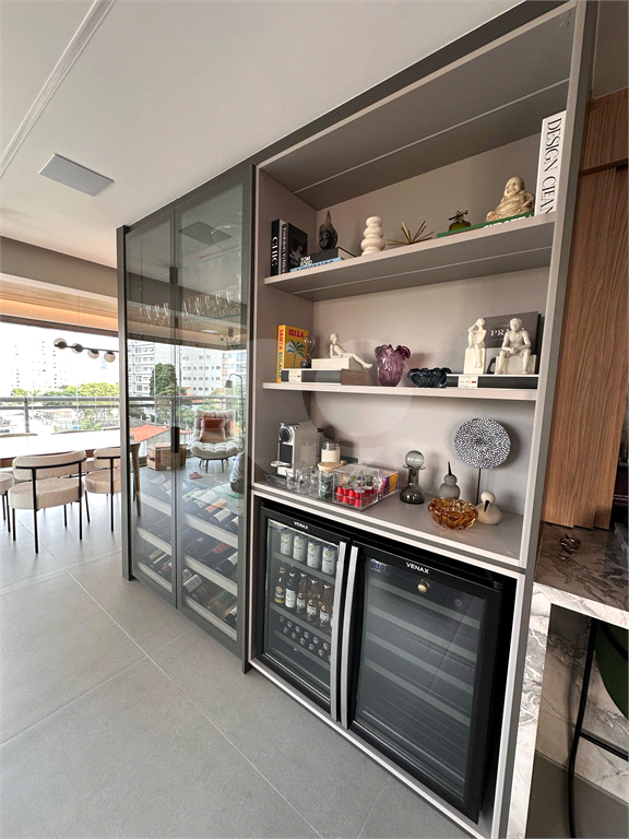 APARTAMENTO em PERDIZES