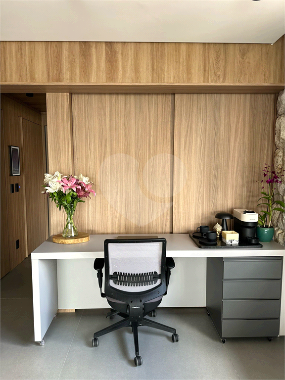 APARTAMENTO em PERDIZES