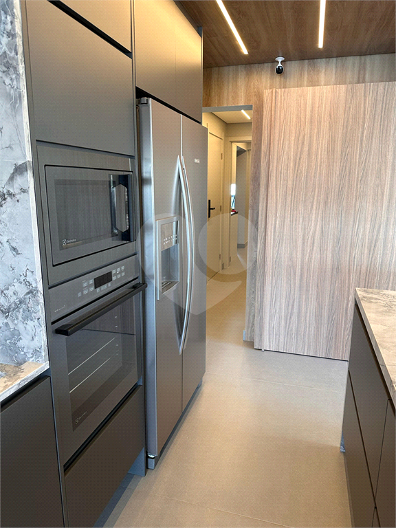 APARTAMENTO em PERDIZES