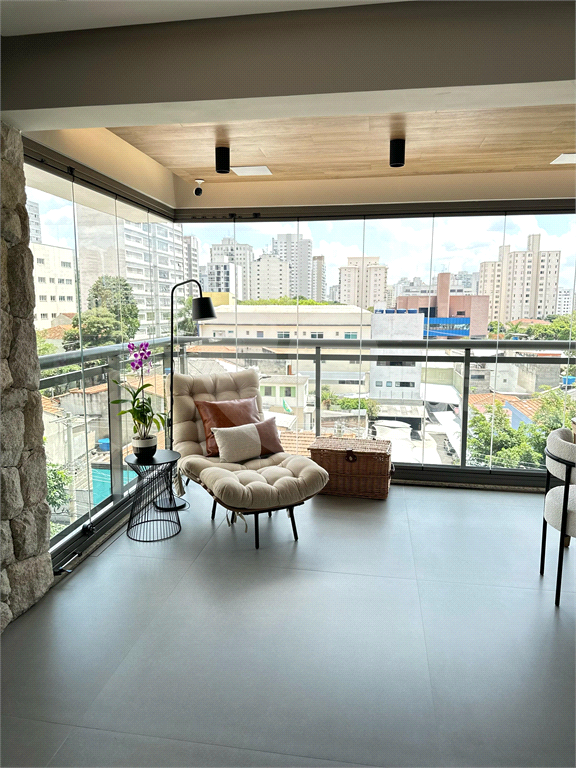 APARTAMENTO em PERDIZES