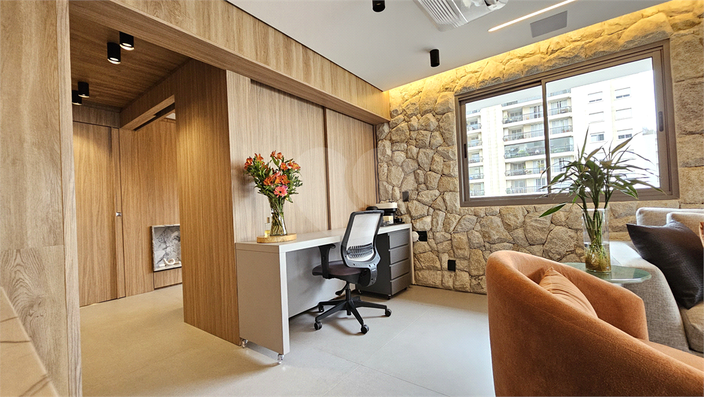 APARTAMENTO em PERDIZES