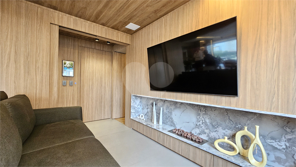 APARTAMENTO em PERDIZES