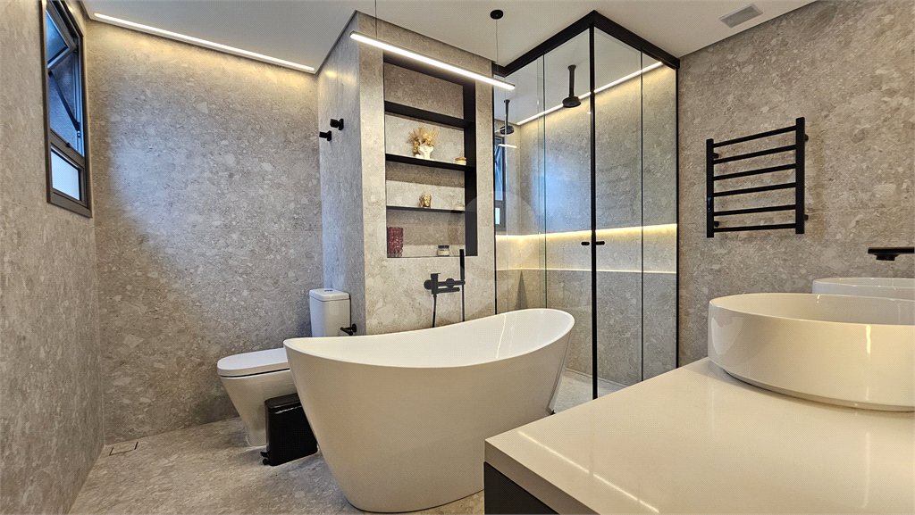 APARTAMENTO em PERDIZES