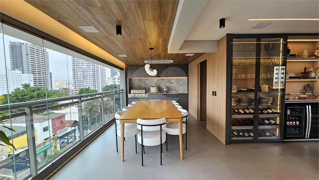 APARTAMENTO em PERDIZES