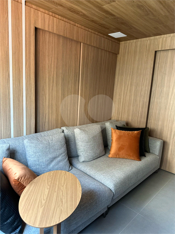 APARTAMENTO em PERDIZES