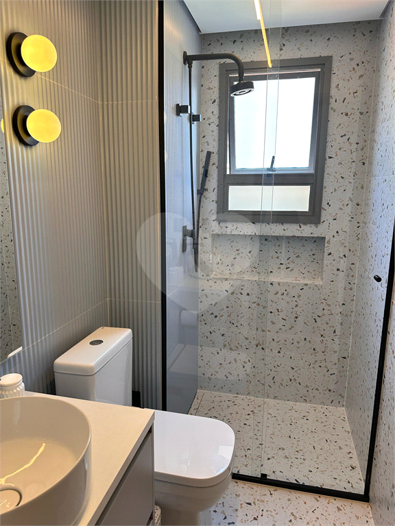 APARTAMENTO em PERDIZES