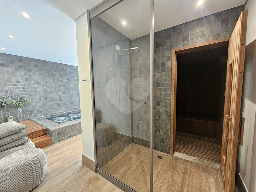 APARTAMENTO em PERDIZES