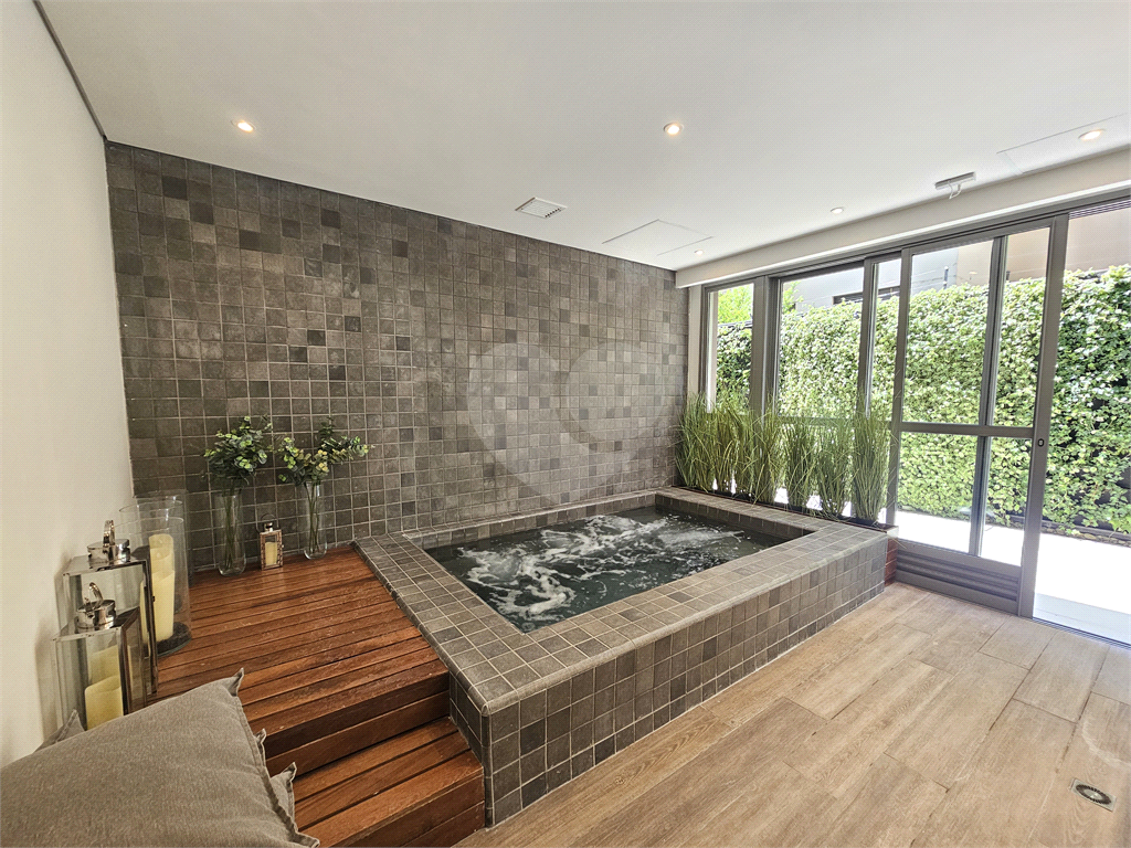 APARTAMENTO em PERDIZES