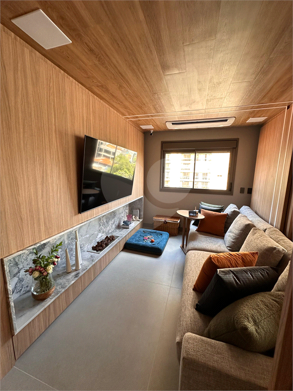 APARTAMENTO em PERDIZES