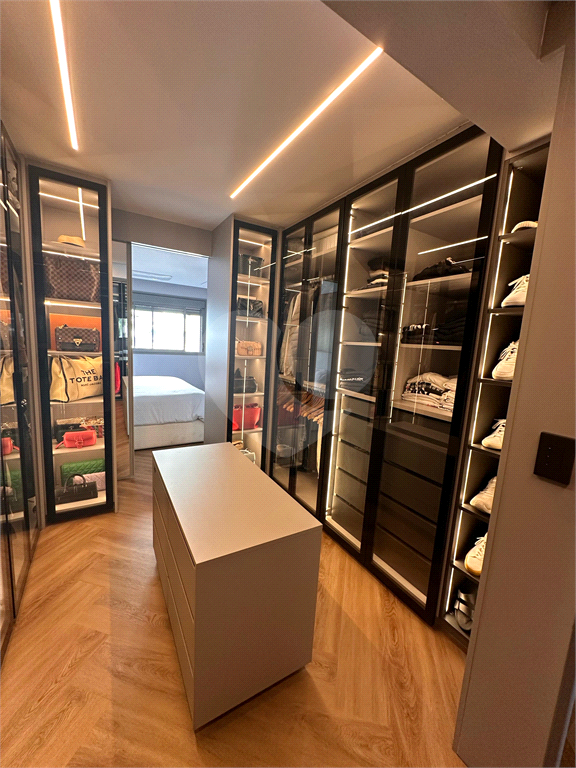 APARTAMENTO em PERDIZES