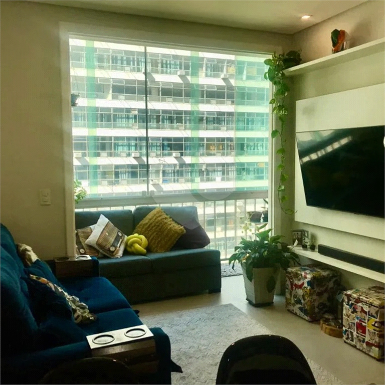 BELA VISTA - APARTAMENTO REFORMADO DE 2 DORMITÓRIOS