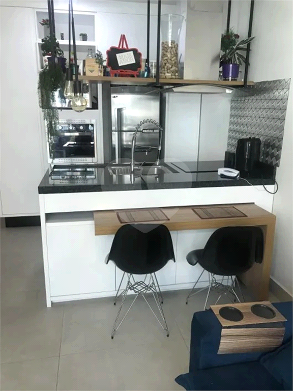 BELA VISTA - APARTAMENTO REFORMADO DE 2 DORMITÓRIOS