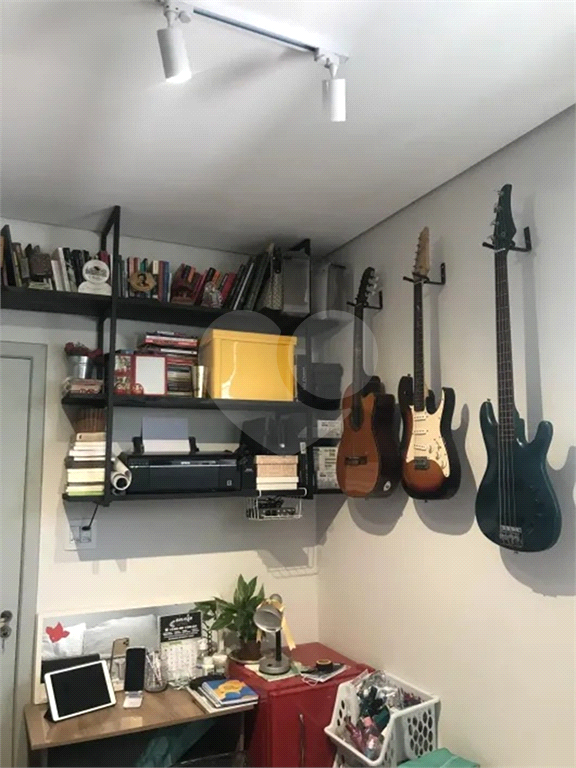 BELA VISTA - APARTAMENTO REFORMADO DE 2 DORMITÓRIOS