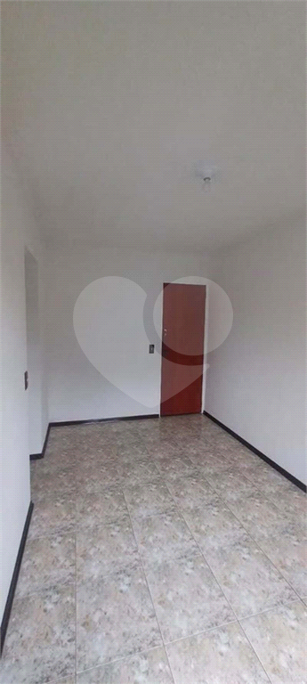 Apartamento à venda com 2 quartos, 54m² - Foto 2