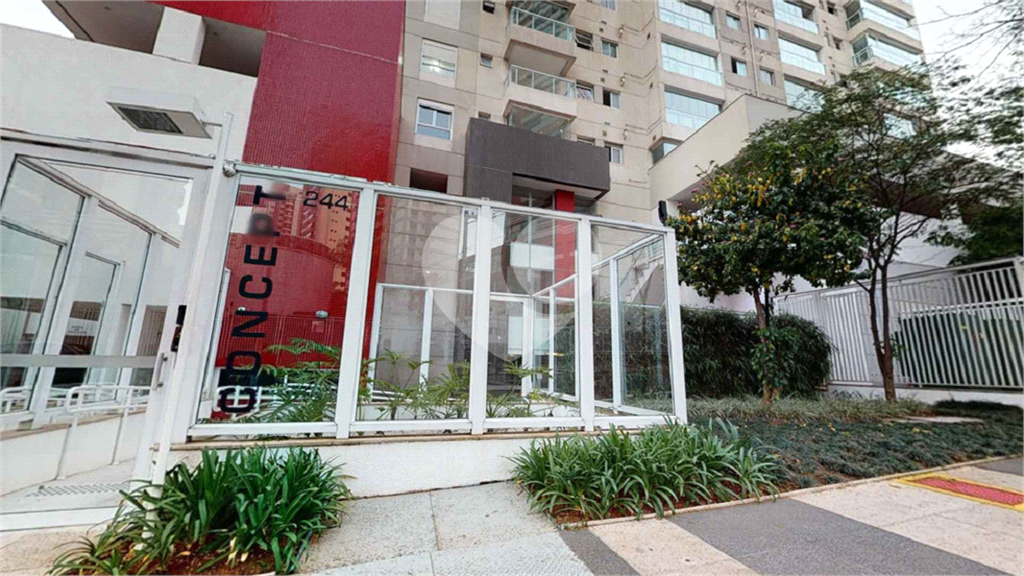 Apartamento para venda ou locação a poucos passos do Shopping Anália Franco.