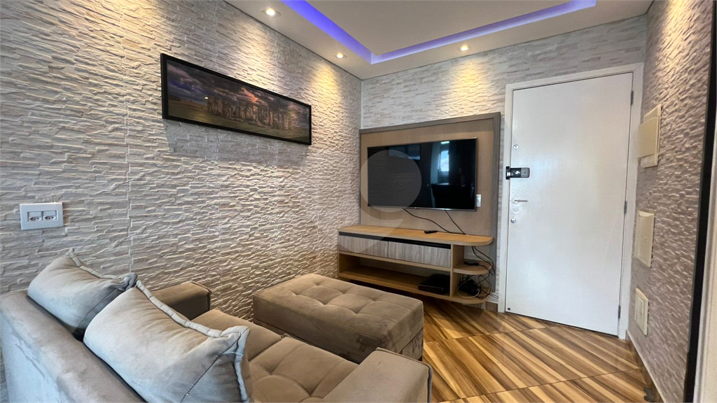 Apartamento para venda ou locação a poucos passos do Shopping Anália Franco.