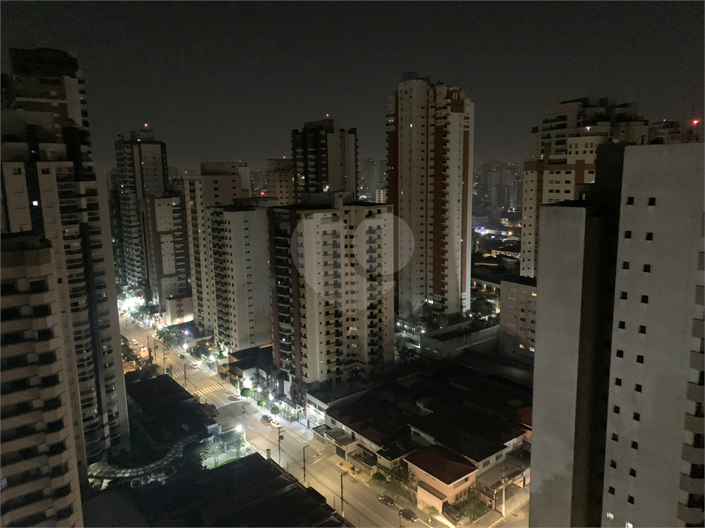 Apartamento para venda ou locação a poucos passos do Shopping Anália Franco.