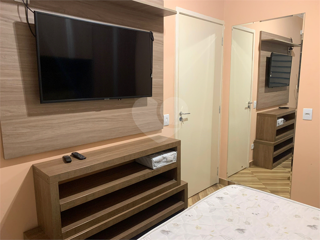 Apartamento para venda ou locação a poucos passos do Shopping Anália Franco.