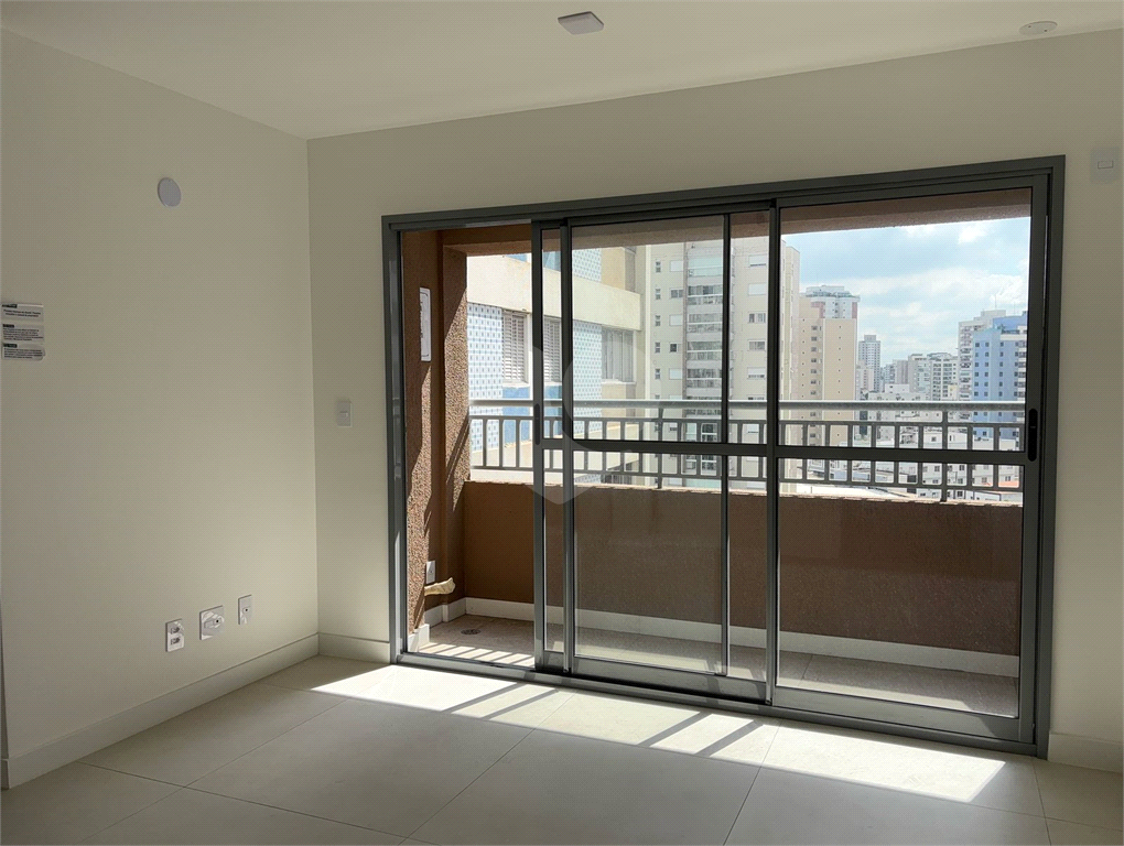 Apartamento compacto, novo, proximo ao Metro São Judas.