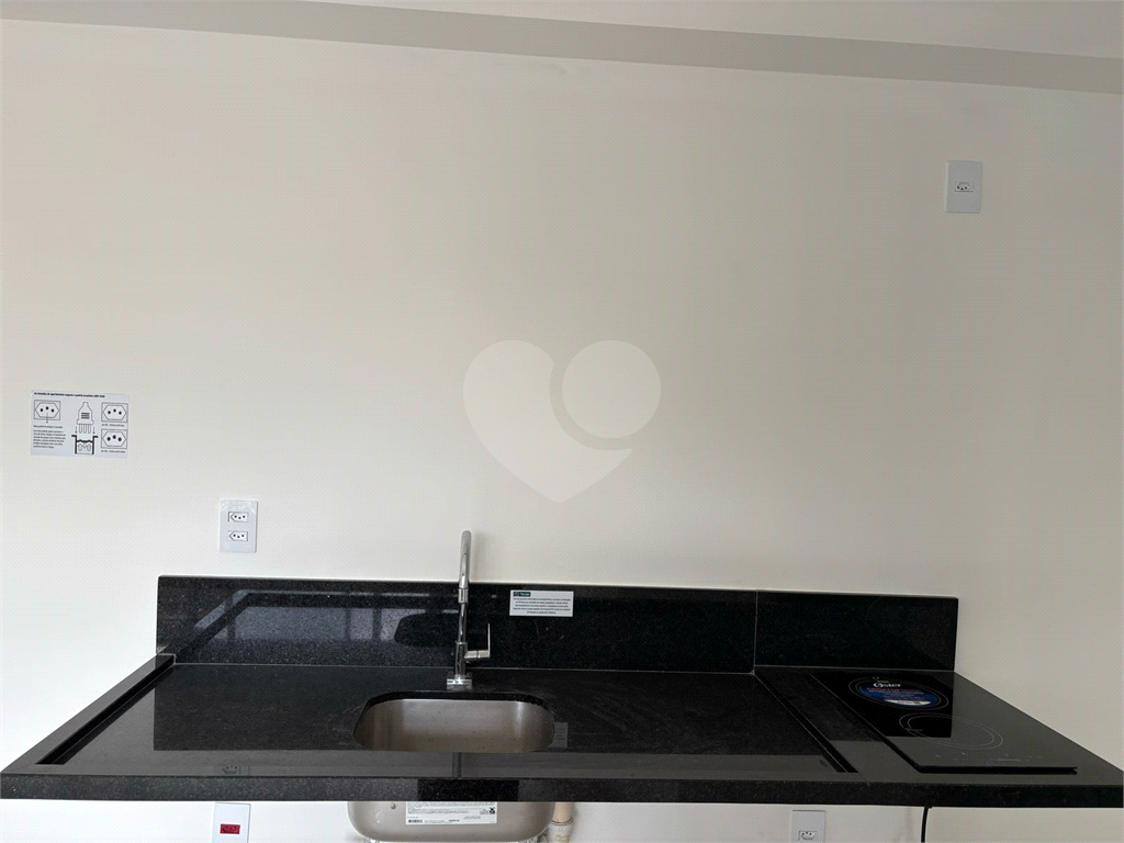 Apartamento compacto, novo, proximo ao Metro São Judas.