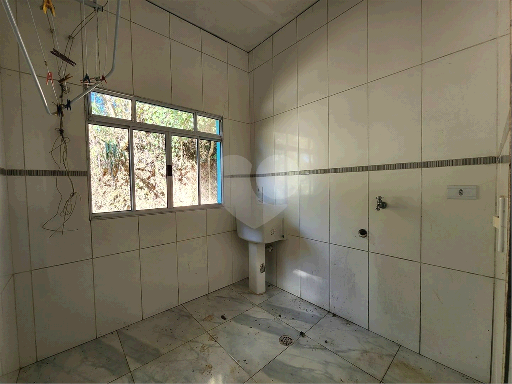 Casa terréa | 200m² | 4 dormitórios ( 2 suítes) 3 banheiros | 6 vagas