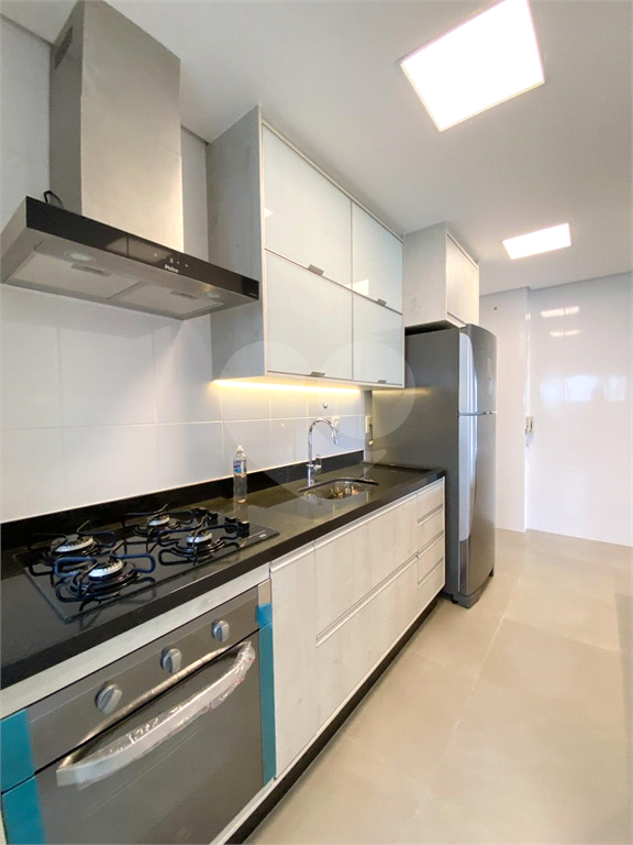 Apartamento 100m2 com 2 dormitórios, sendo 1 suíte e 2 vagas  