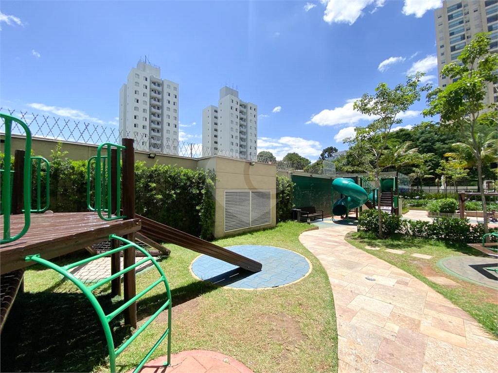 Apartamento 100m2 com 2 dormitórios, sendo 1 suíte e 2 vagas  