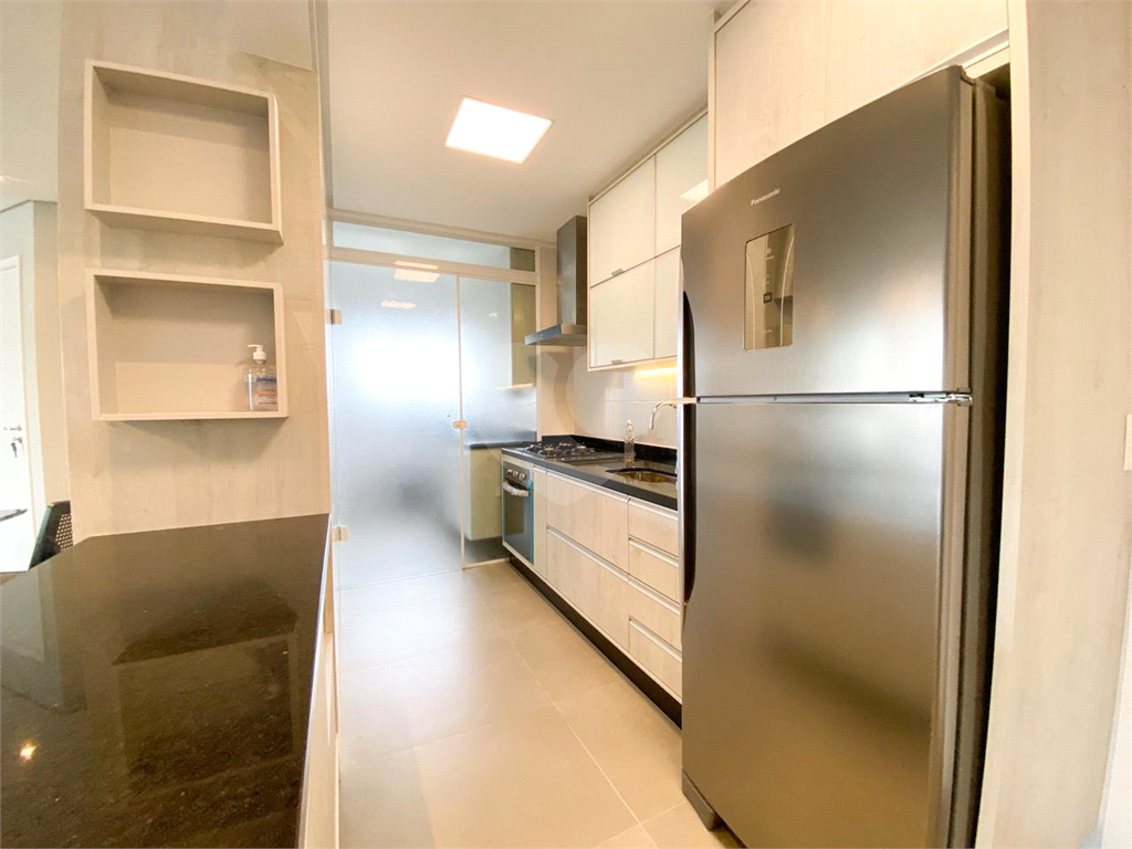 Apartamento 100m2 com 2 dormitórios, sendo 1 suíte e 2 vagas  