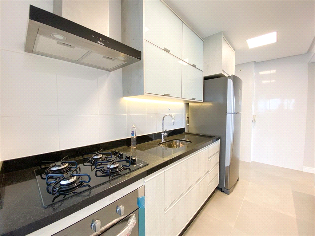 Apartamento 100m2 com 2 dormitórios, sendo 1 suíte e 2 vagas  