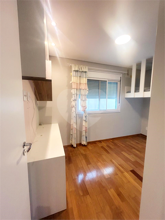 Sobrado à venda e aluguel com 3 quartos, 141m² - Foto 14