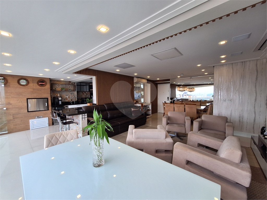Apartamento na Vila Maria com Varanda Gourmet 3 suítes 