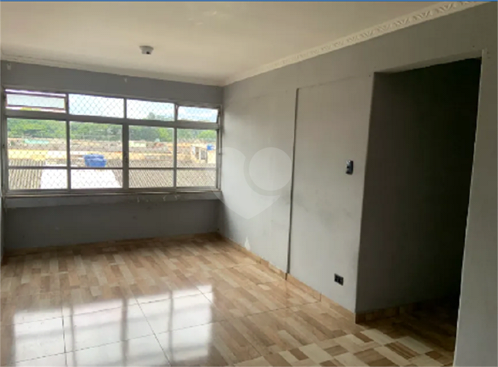 APARTAMENTO em JAÇANÃ