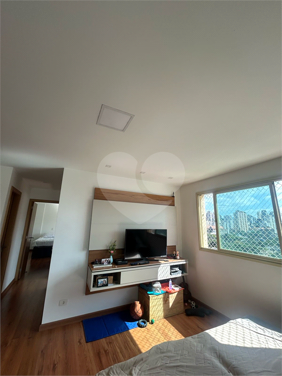 APARTAMENTO em SANTANA