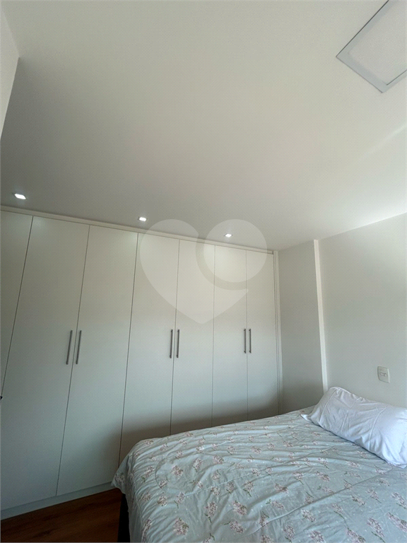 APARTAMENTO em SANTANA