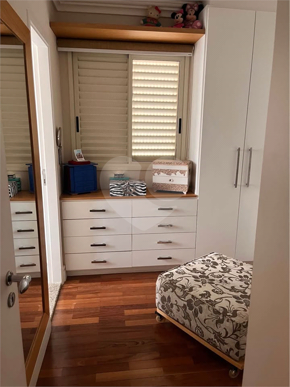 Apartamento para alugar com 3 quartos, 110m² - Foto 10