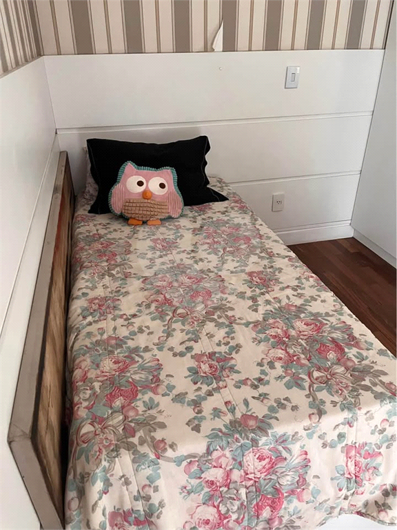 Apartamento para alugar com 3 quartos, 110m² - Foto 12