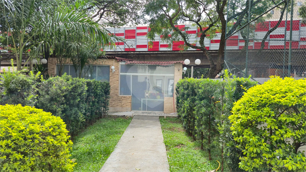 Apartamento de 48m² a venda na rua Carneiro Leão  - Brás.