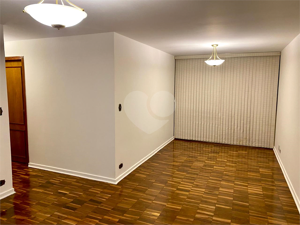 Apartamento a venda com 3 dormitórios e 1 vaga  no Jardim São Paulo, São Paulo.