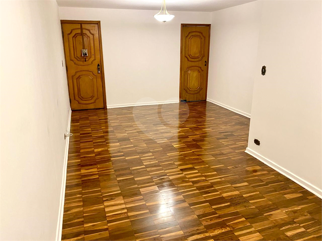Apartamento a venda com 3 dormitórios e 1 vaga  no Jardim São Paulo, São Paulo.