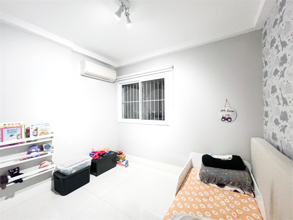 APARTAMENTO em SANTANA
