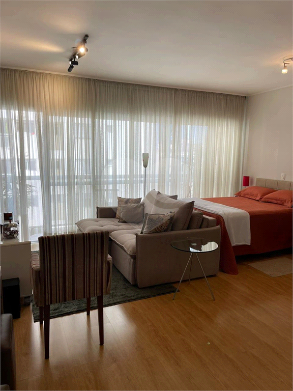 Apartamento na Barra Funda