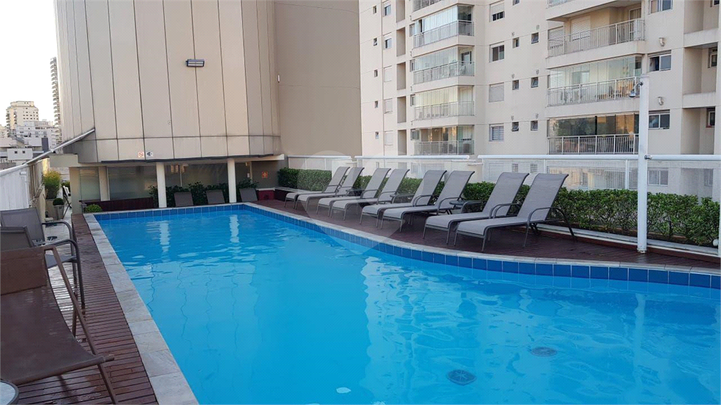 Apartamento na Barra Funda