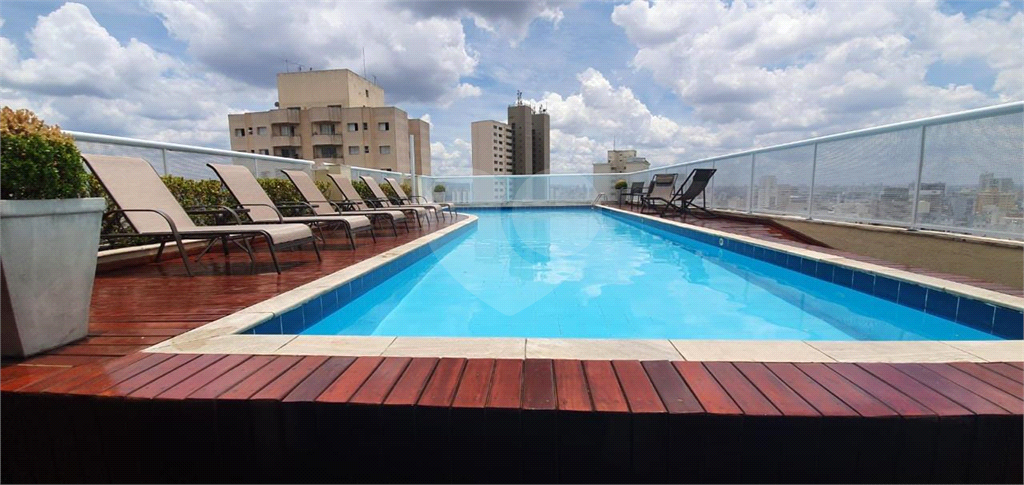 Apartamento na Barra Funda