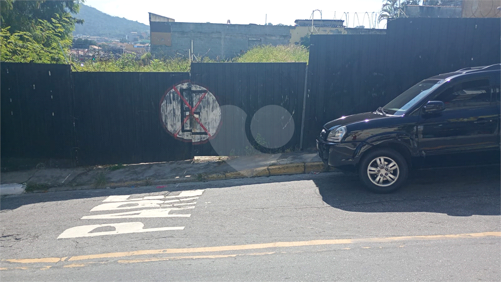 Terreno de esquina à venda - Excelente para construtoras e investidores