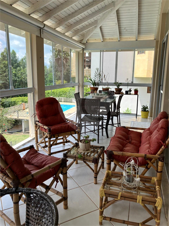 Casa de Condomínio à venda com 6 quartos, 350m² - Foto 3