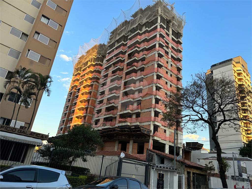APARTAMENTO em VILA PAULICÉIA